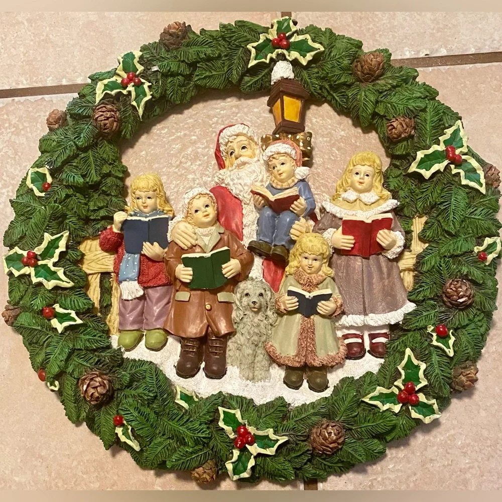 Vintage Dickens Carolers Christmas Wreath Ceramic Wall Hanging Decor 13